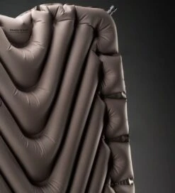 Matelas Klymit Static V Luxe -TrekÉquip Magasin matelas gonflable klymit static v luxe 04
