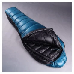 Cumulus Teneqa 700 10 Cumulus Teneqa 700 -TrekÉquip Magasin sac de couche cumulus teneqa 700 03