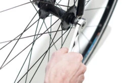 Full Windsor The Nutter Cycle Multi Tool 16 Full Windsor The Nutter Cycle Multi Tool -TrekÉquip Magasin the nutter cycle multi tool 5